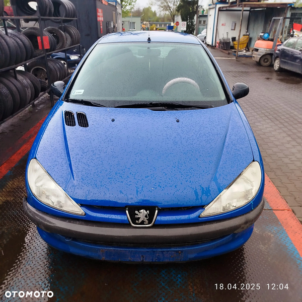 Peugeot 206 na części .