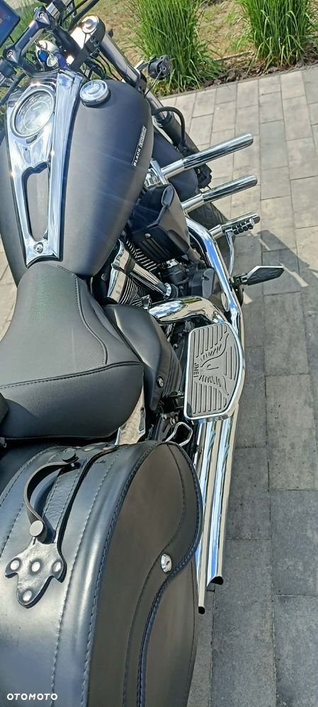 Yamaha Raider - 13