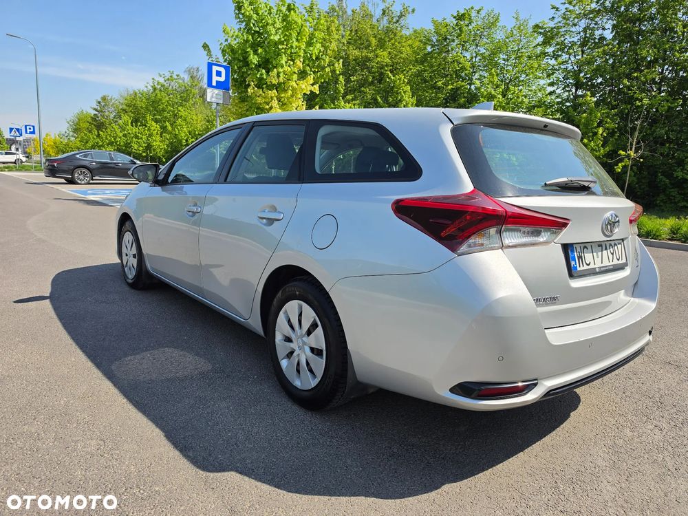Toyota Auris 1.6 Active - 7