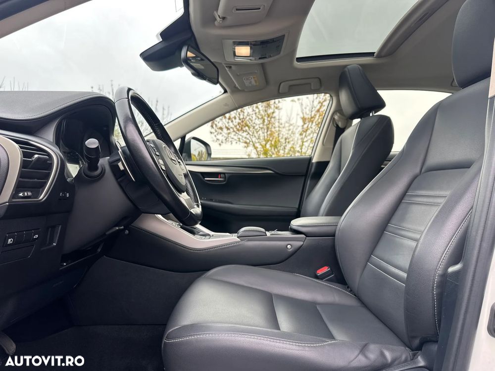 Lexus Seria NX - 25