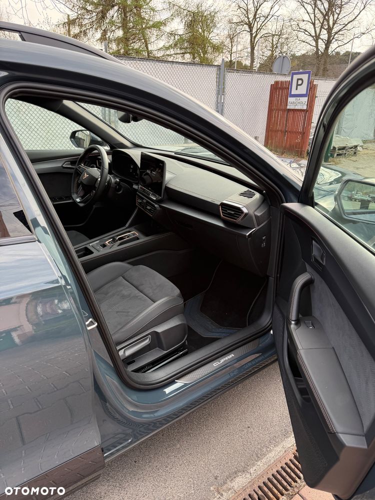 Cupra Formentor 1.5 e-Hybrid DSG VZ - 12