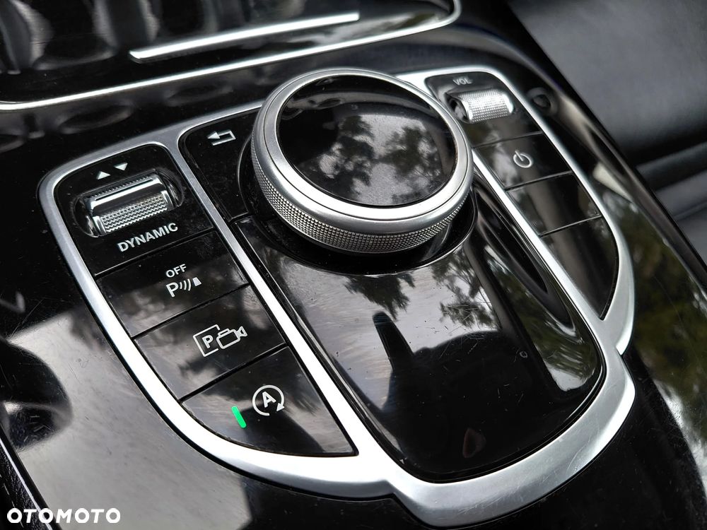 Mercedes-Benz Klasa E 200 d 9G-TRONIC Avantgarde - 32