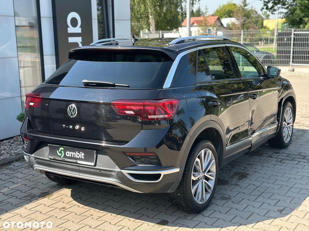 Volkswagen T-Roc - 9