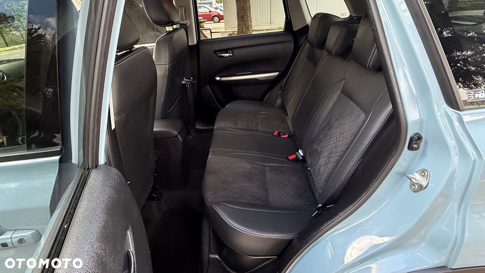 Suzuki Vitara 1.4 Boosterjet Premium 4WD - 34