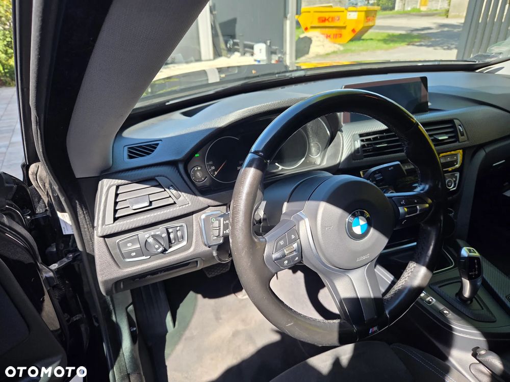 BMW Seria 3 320d xDrive - 10