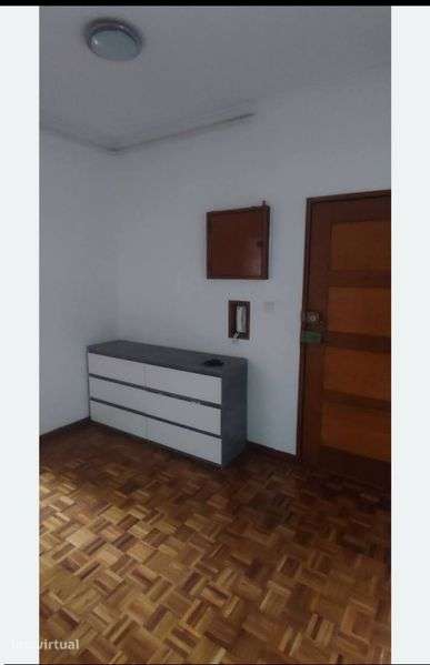 Vendo apartamento T2 Póvoa de santa iria - Grande imagem: 3/8