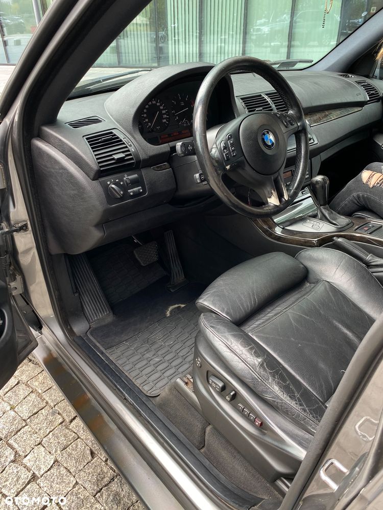 BMW X5 - 12