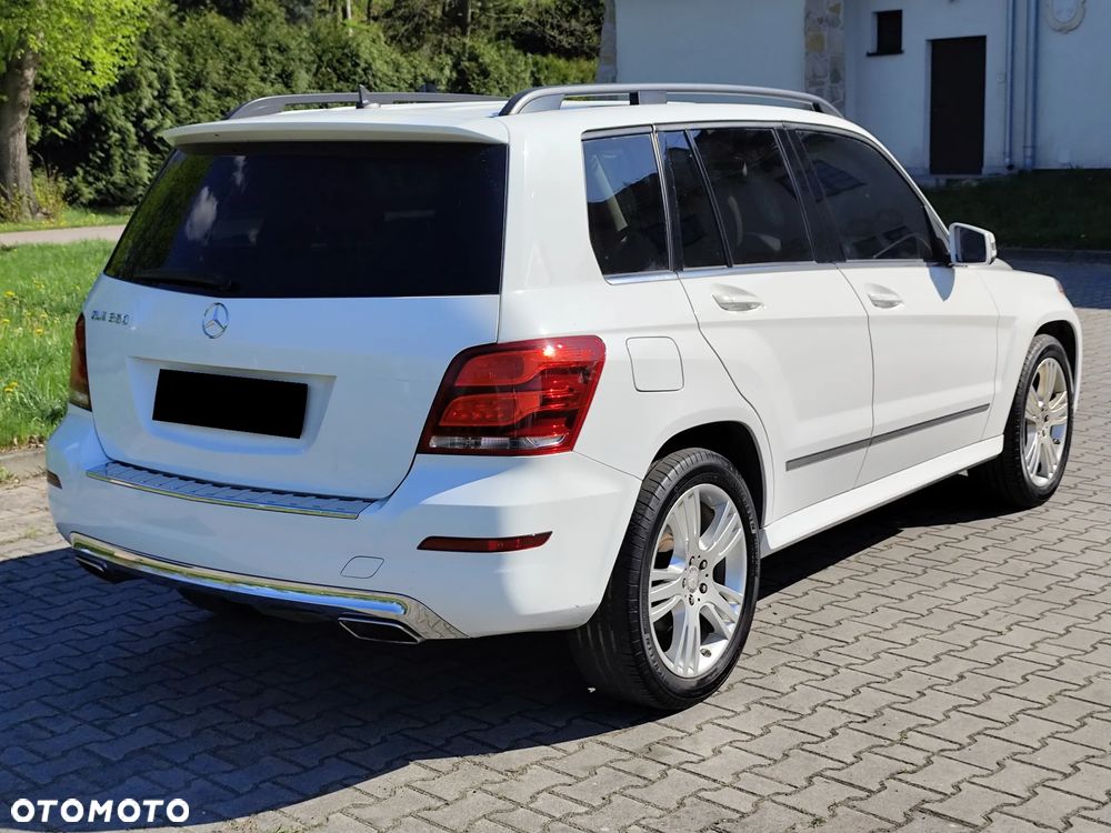 Mercedes-Benz GLK 350 4Matic (BlueEFFICIENCY) 7G-TRONIC - 16