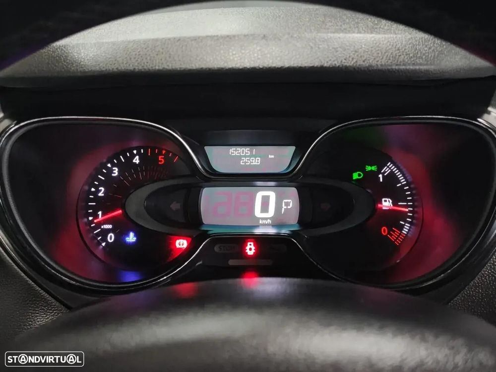 Renault Captur 1.5 dCi Exclusive EDC - 50