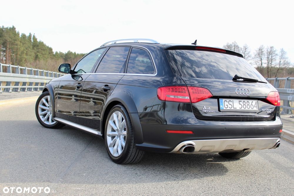 Audi A4 Allroad 3.0 TDI DPF S tronic - 4