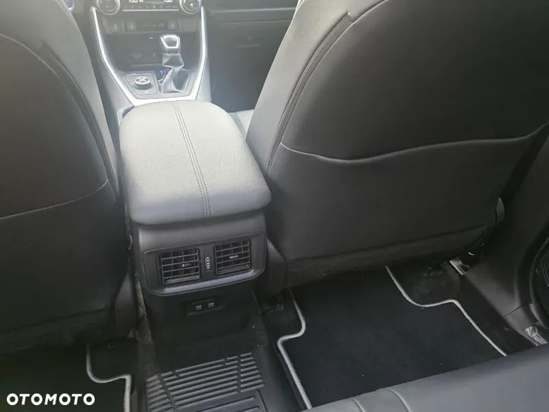 Toyota RAV4 ver-2-5-hybrid-selection-4x4 - 7