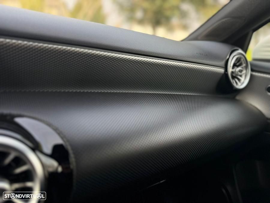 Mercedes-Benz A 180 d Progressive - 27