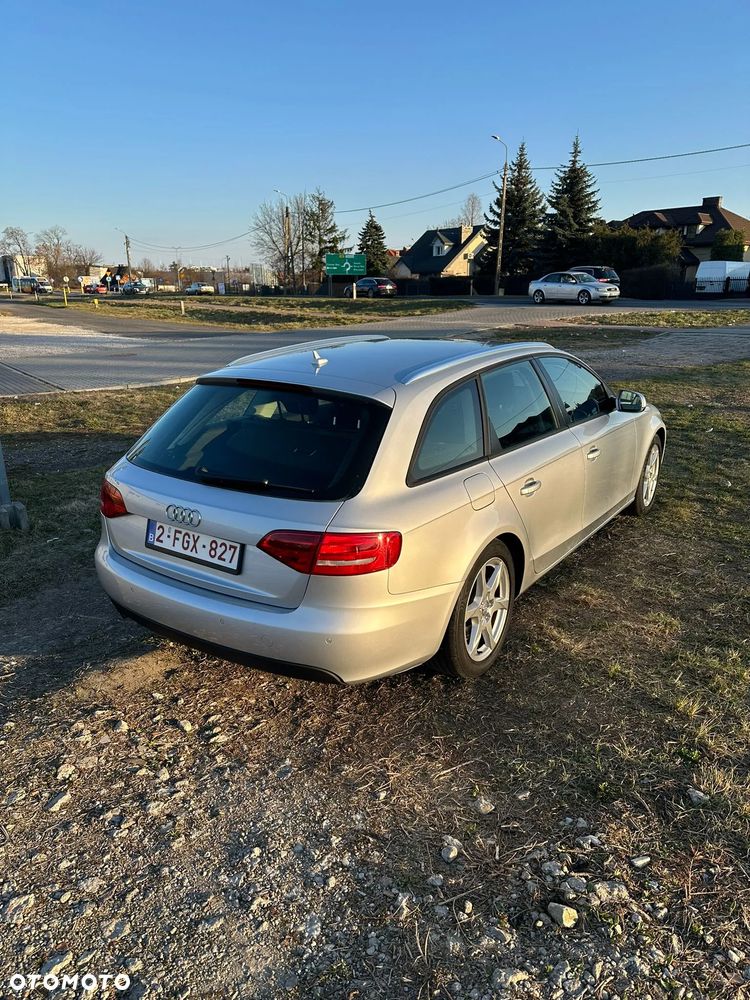 Audi A4 Avant 2.0 TDI DPF S line Sportpaket - 4