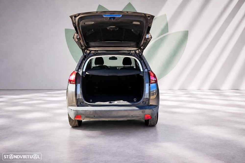 Peugeot 2008 1.2 PureTech Style - 8