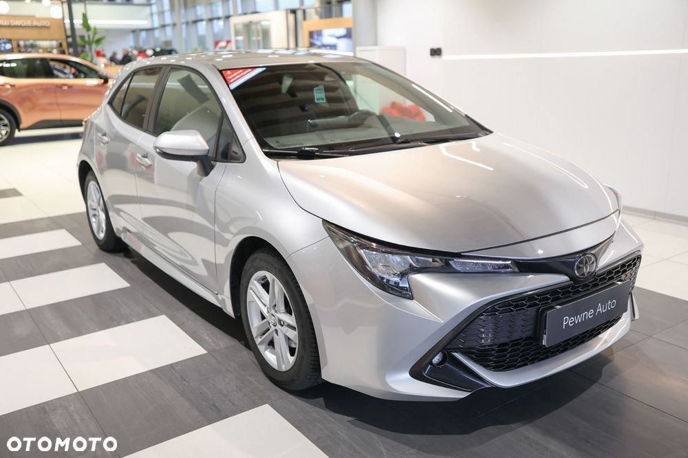 Toyota Corolla - 4