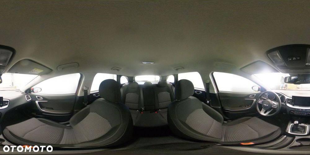 Kia Ceed 1.5 T-GDI M - 13
