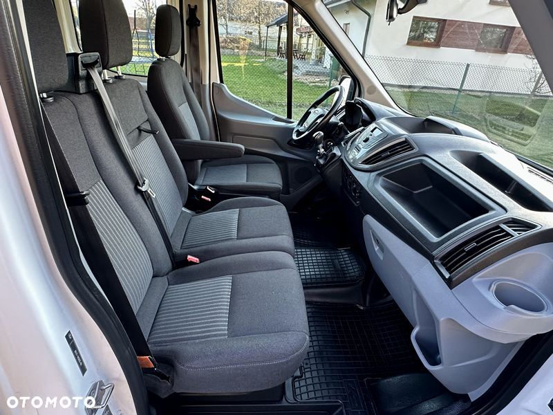 Ford Transit - 13