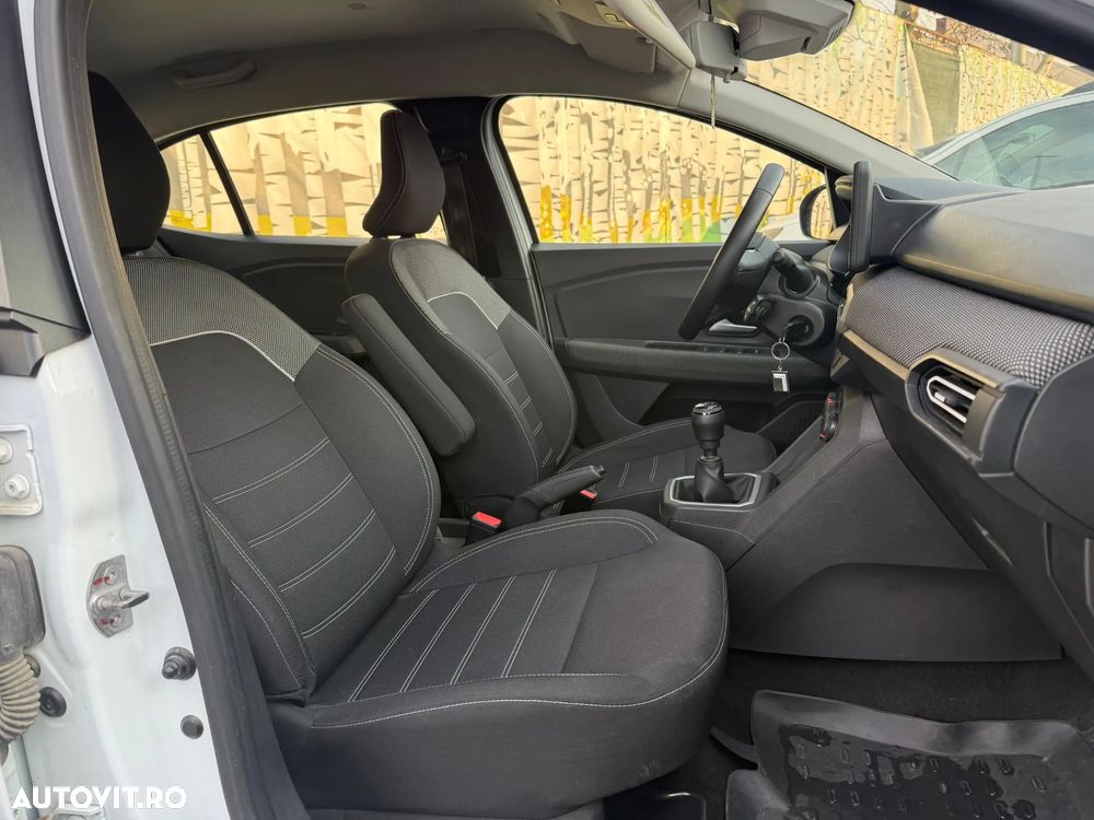 Dacia Logan TCe 90 MT6 Expression - 5