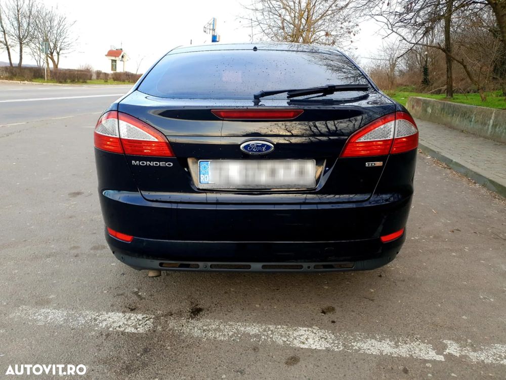 Ford Mondeo - 9