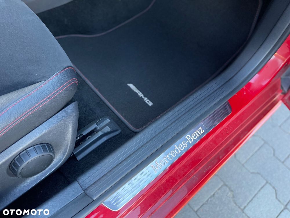 Mercedes-Benz CLA 180 7G-DCT SCORE - 18