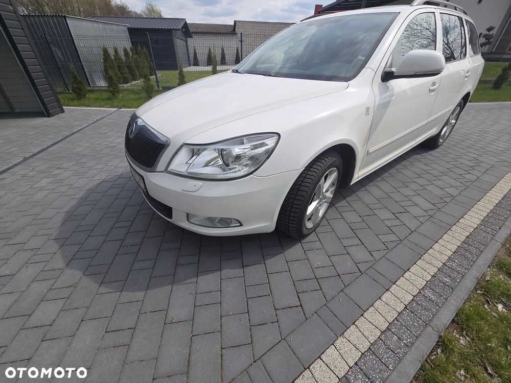 Skoda Octavia 1.6 TDI Ambiente - 8
