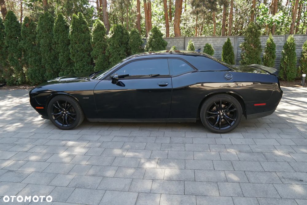 Dodge Challenger - 29