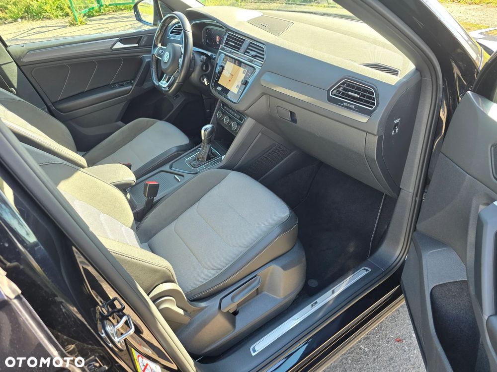 Volkswagen Tiguan - 21