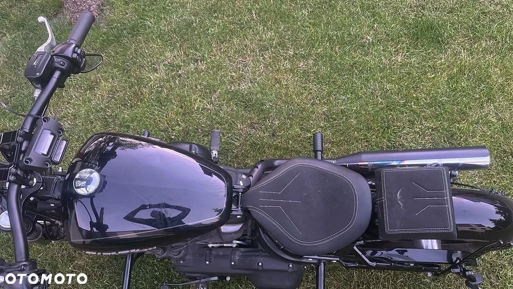 Harley-Davidson Softail Street Bob - 4