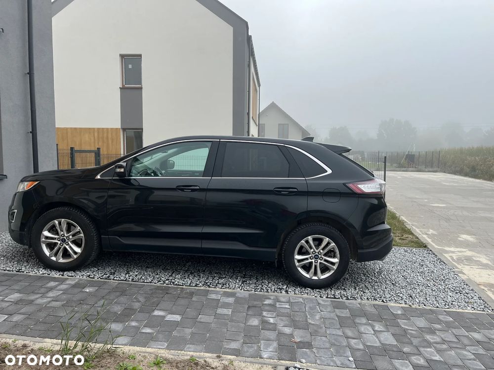 Ford Edge - 5