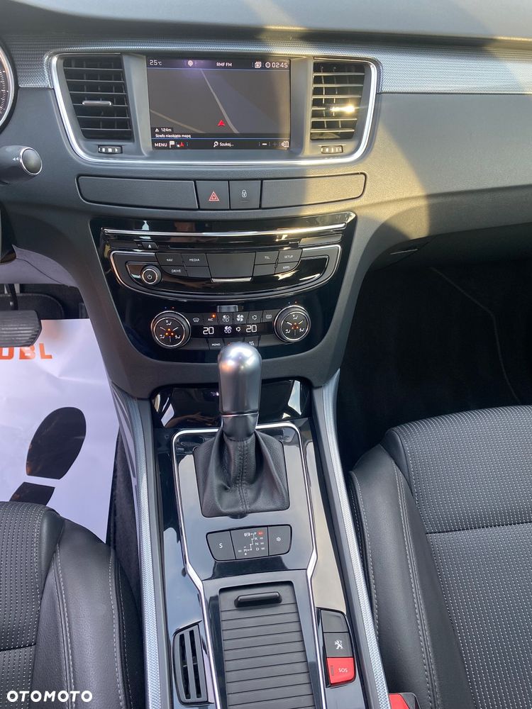 Peugeot 508 1.6 e-THP Active S&S - 12