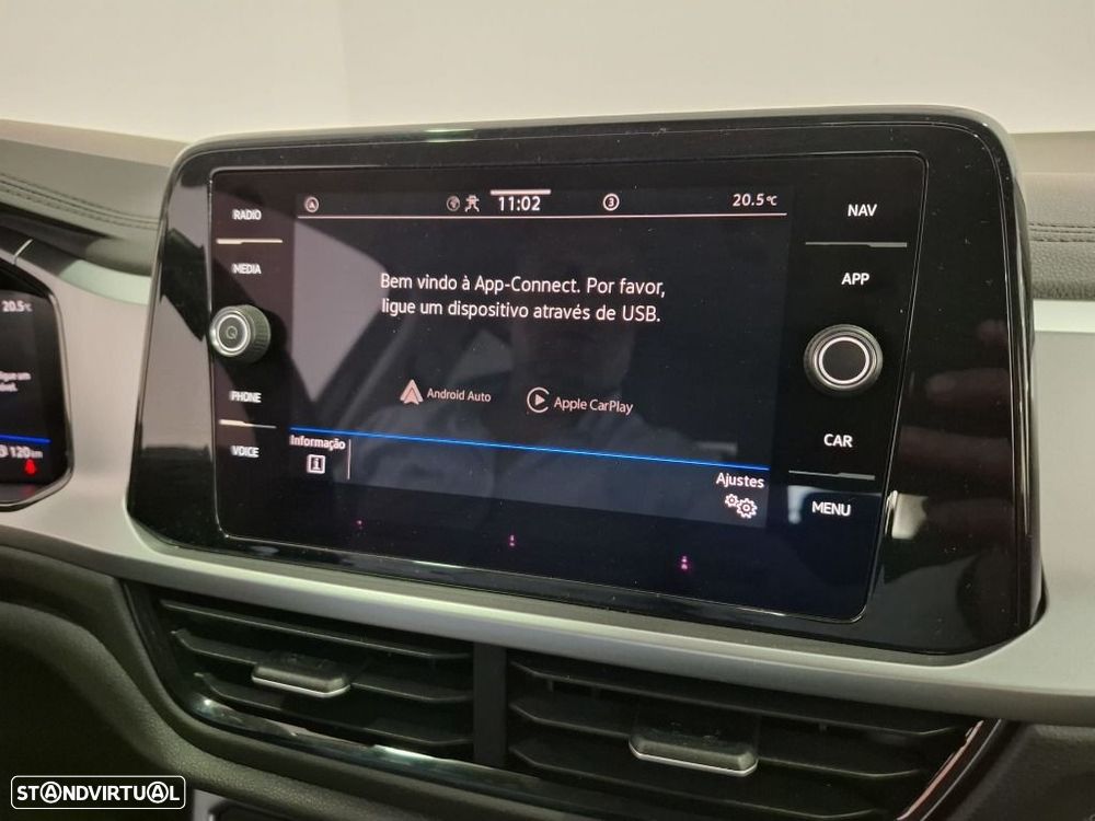 VW T-Roc 1.0 TSI Urban - 17