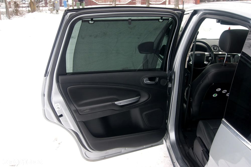 Ford S-Max 2.0 TDCi DPF Titanium - 23