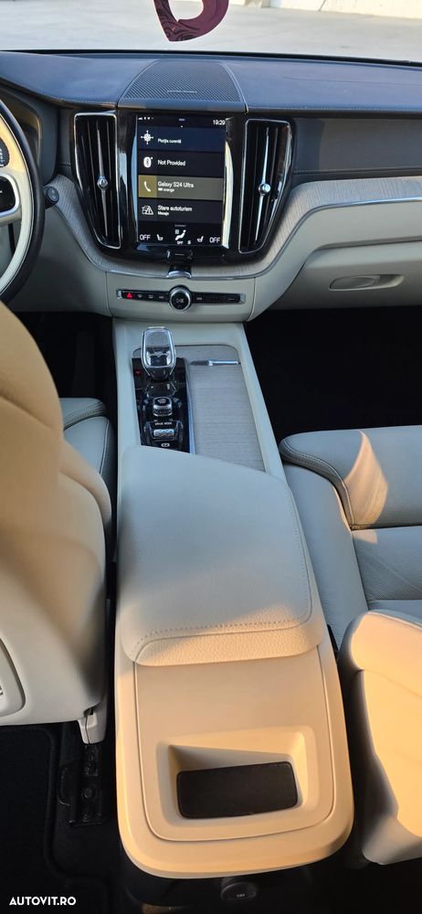 Volvo XC 60 Recharge T6 Twin Engine eAWD Inscription Expression - 23