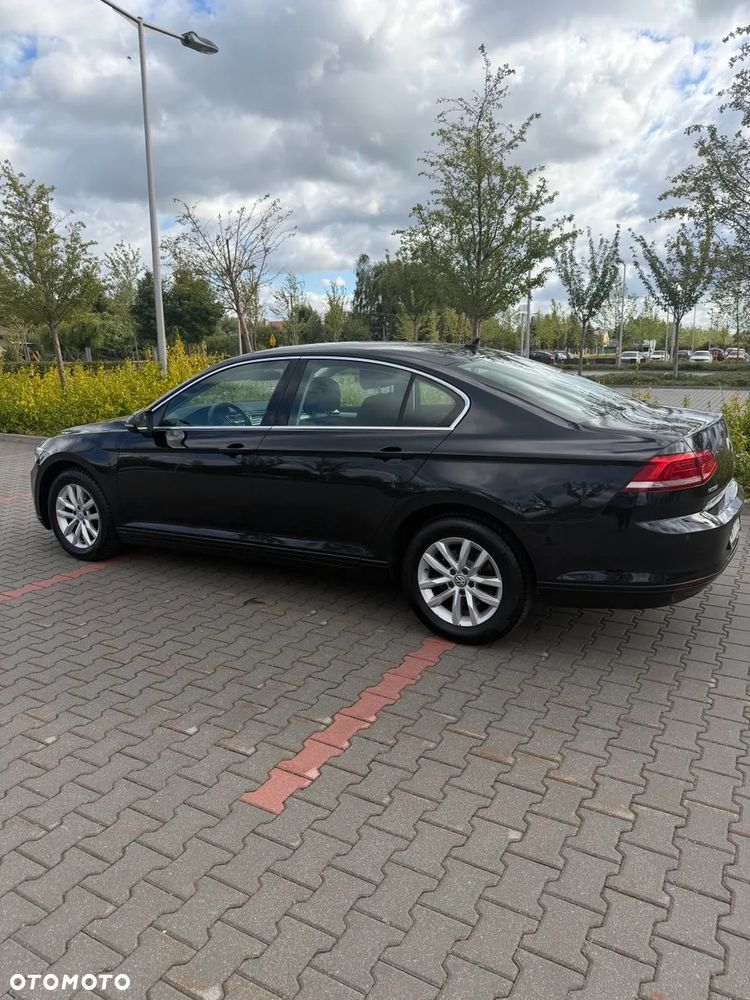 Volkswagen Passat 2.0 TDI BMT Comfortline DSG - 9