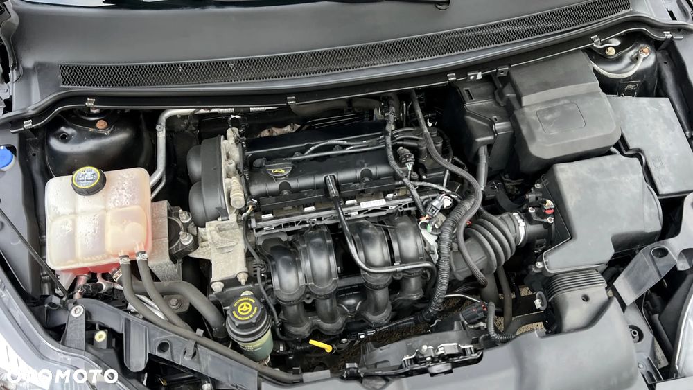 Ford Focus 1.6 Ti-VCT Black Magic - 34