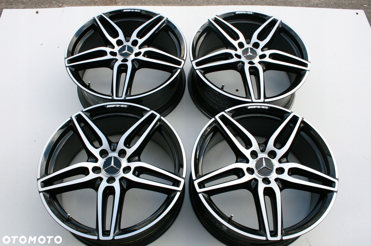 18 ORYGINALNE MERCEDES AMG A CLA B C GLA GLB V VITO tel. 503 325 350 - 7