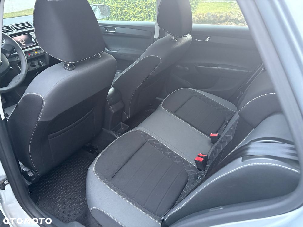 Skoda Fabia 1.0 TSI Ambition - 12