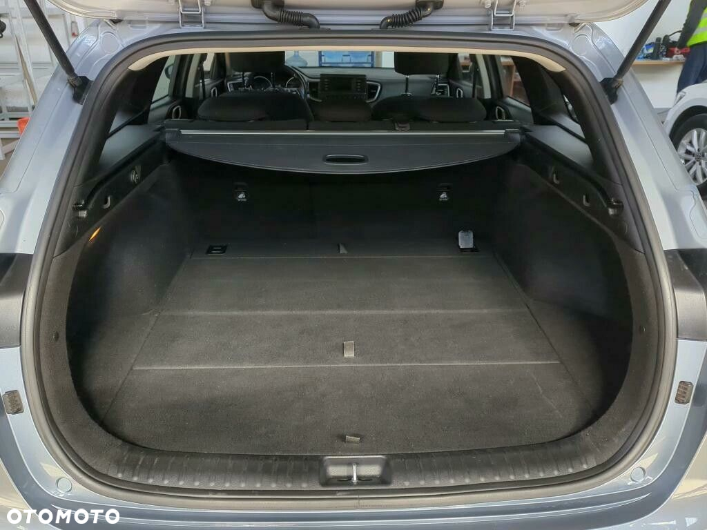 Kia Ceed - 3