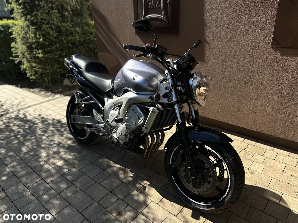 Yamaha FZ6 - 17