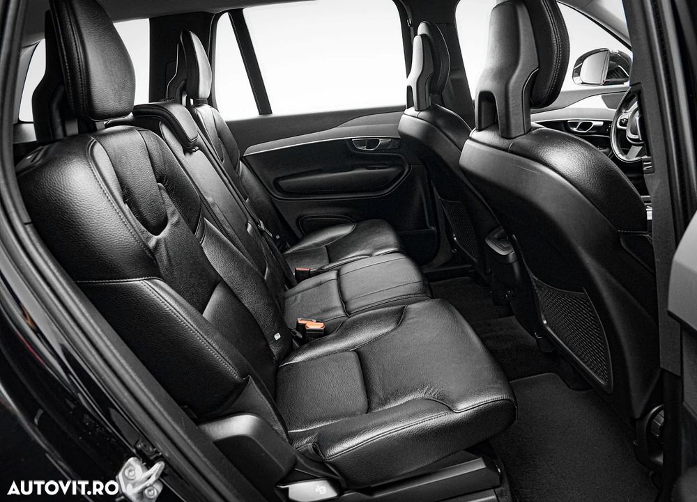 Volvo XC 90 B5 MHEV AWD 7 locuri Momentum Pro - 17