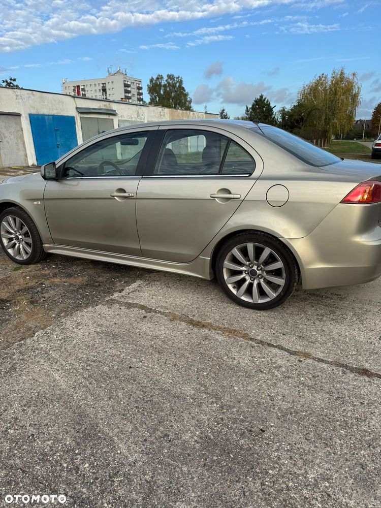 Mitsubishi Lancer 2008 photo 2