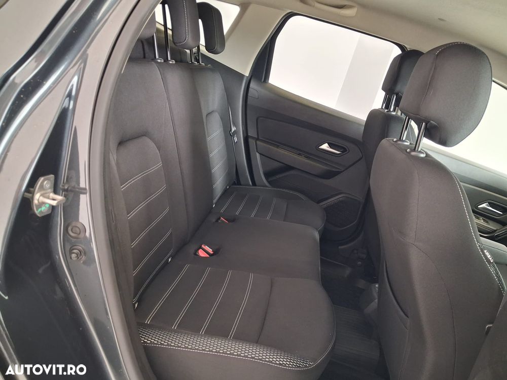 Dacia Duster TCe 150 GPF Prestige - 10