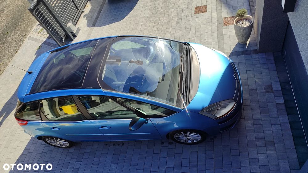 Citroën C4 Picasso - 9