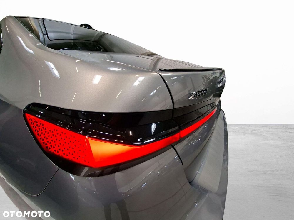 BMW Seria 7 - 19