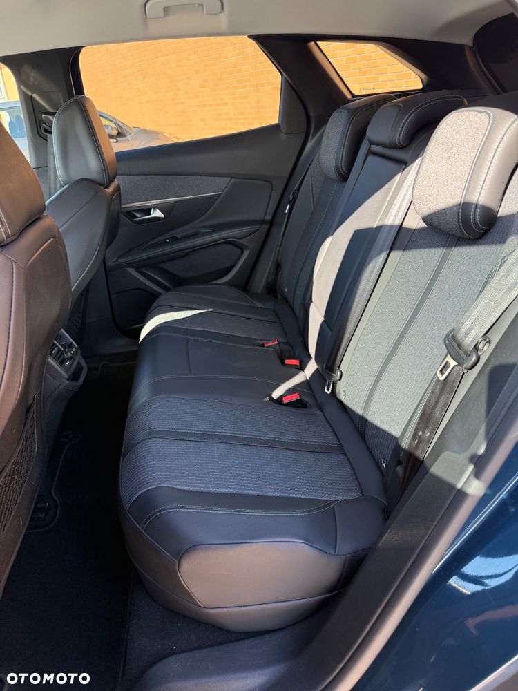 Peugeot 3008 225 e-EAT8 Allure Pack - 11