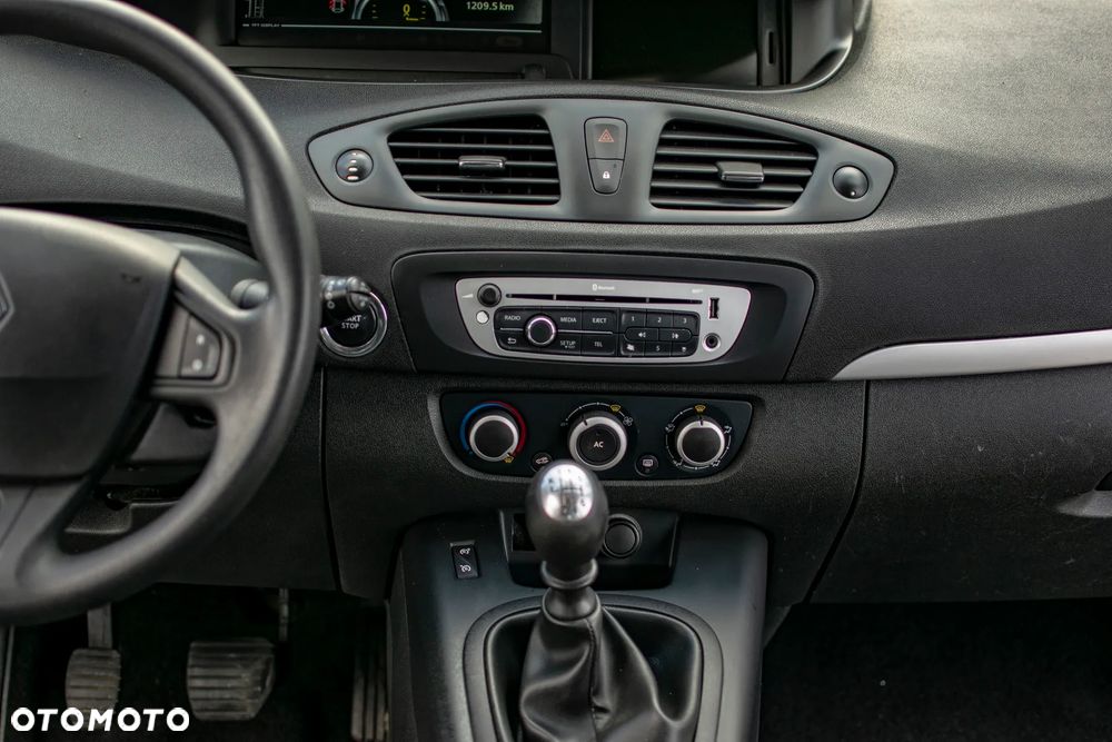 Renault Scenic - 33