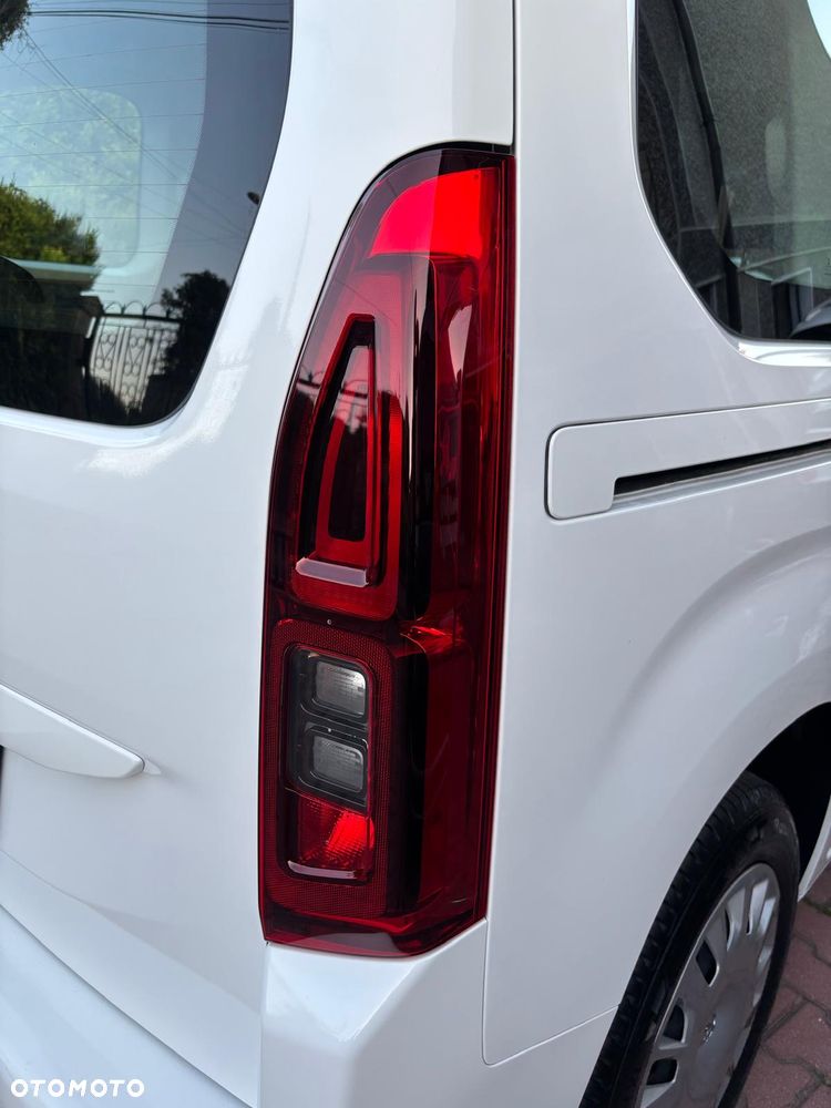 Opel Combo 1.5 D 75kW Edition - 21