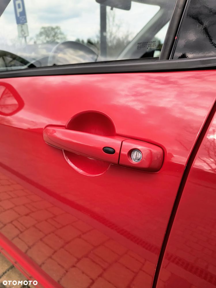Suzuki Swift 1.3 DDiS Comfort - 9