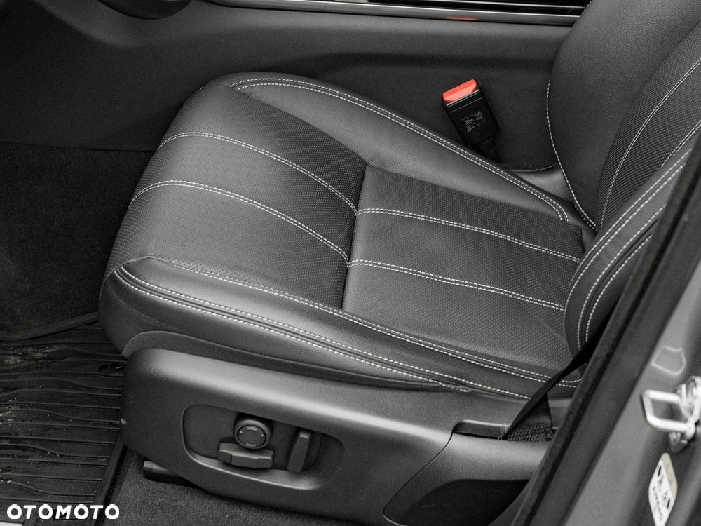 Land Rover Range Rover Velar - 14