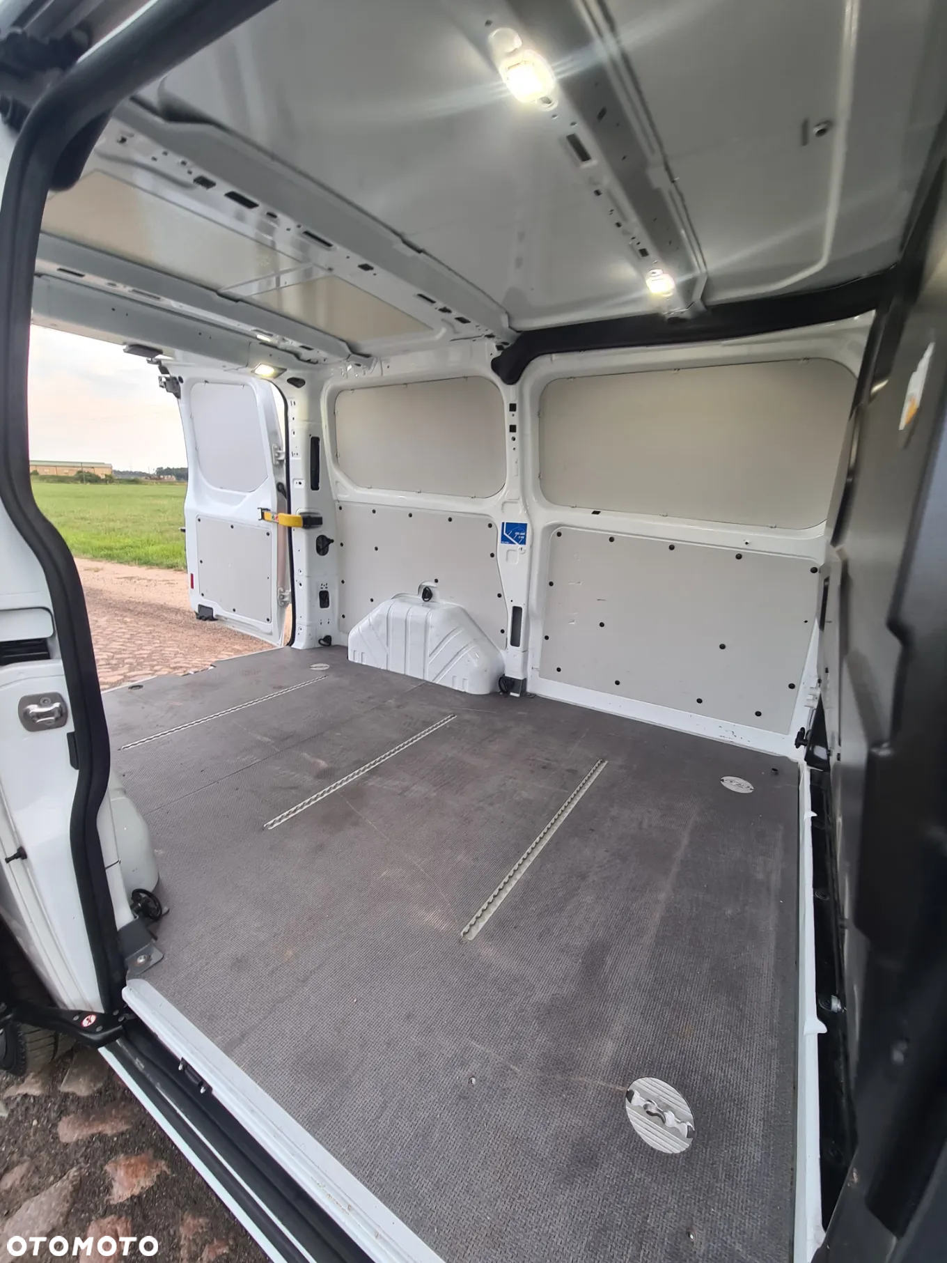 Ford Transit Custom - 30